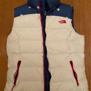 Womens puffer Northface vest